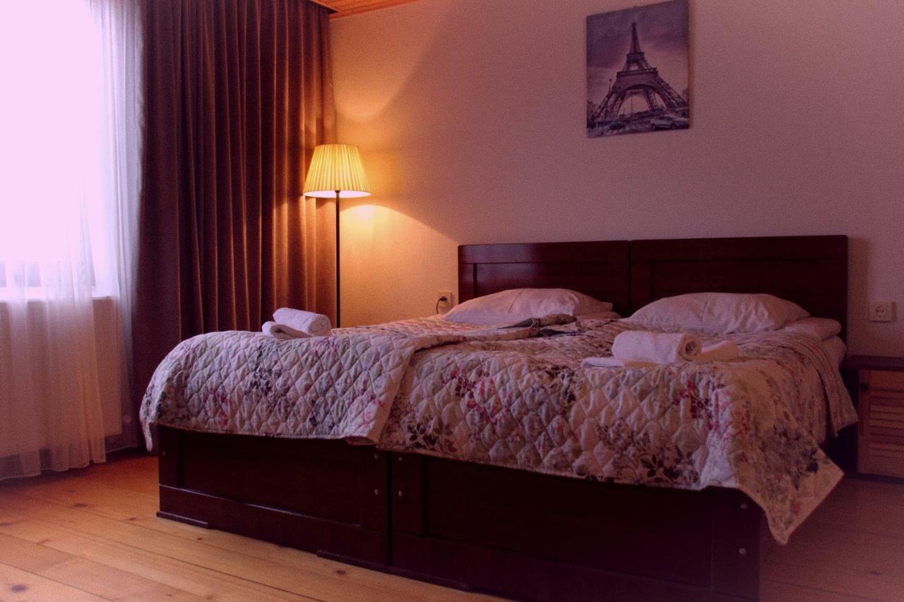Sakhli Laghamshi Hotell Mestia Exteriör bild